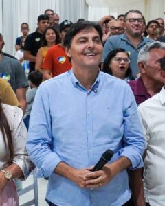 Casa lotada no Agreste reforça alcance estadual da pré-candidatura de Marconi Santana